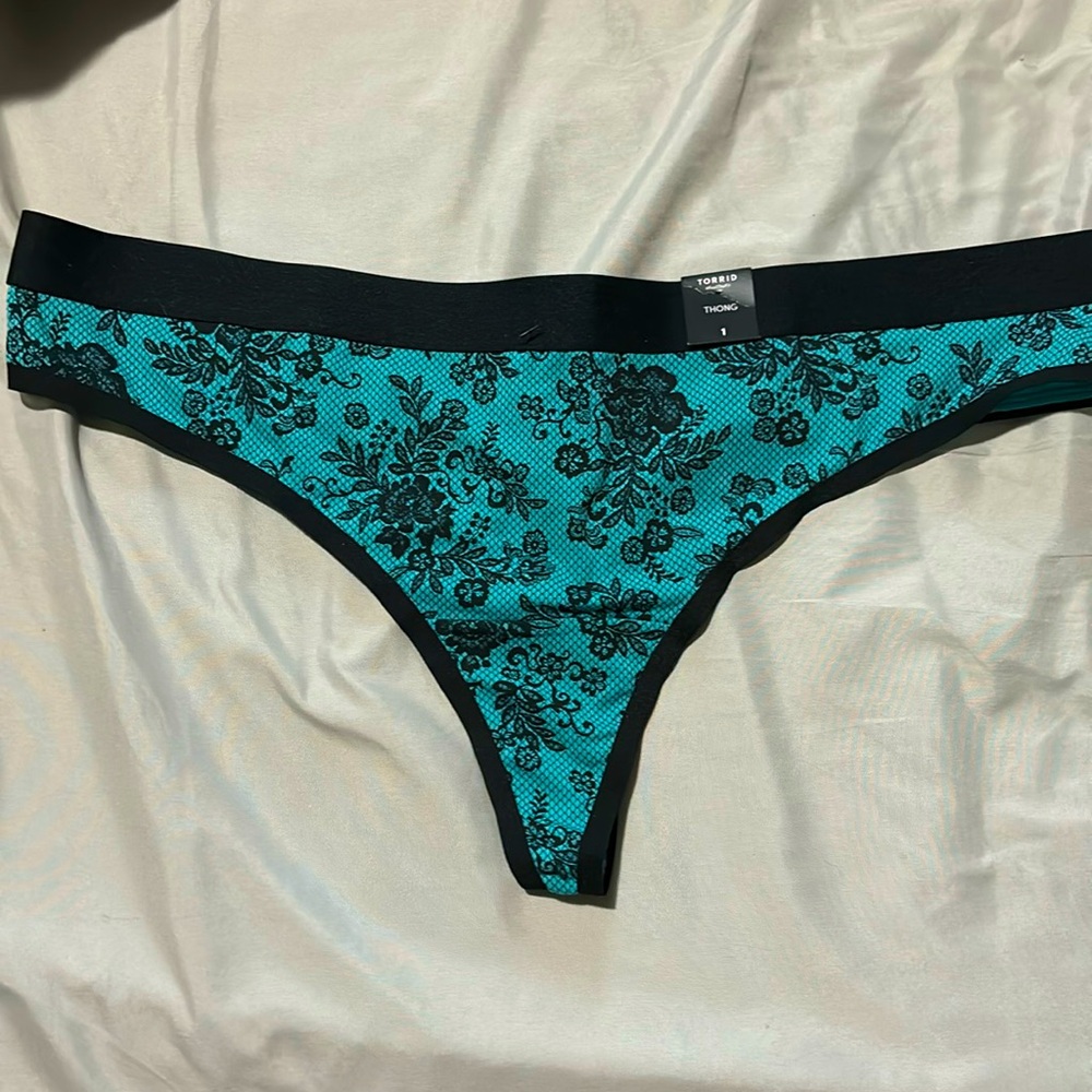 NWT Torrid thong
